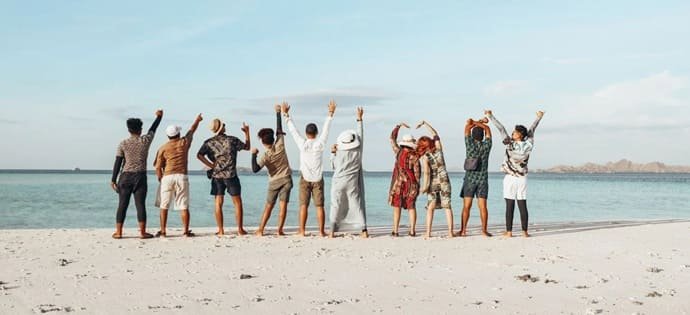 asuransi perjalanan group